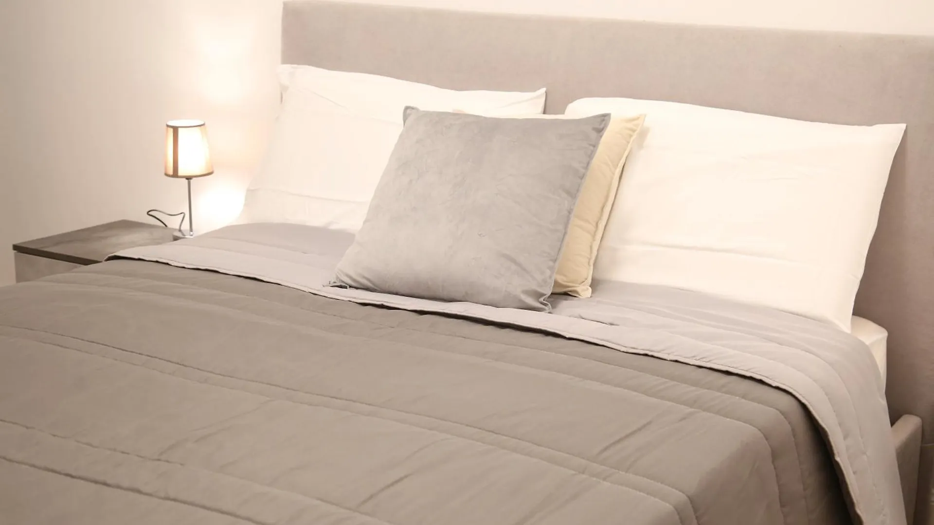 Homely Suite In Rome Central Italy
